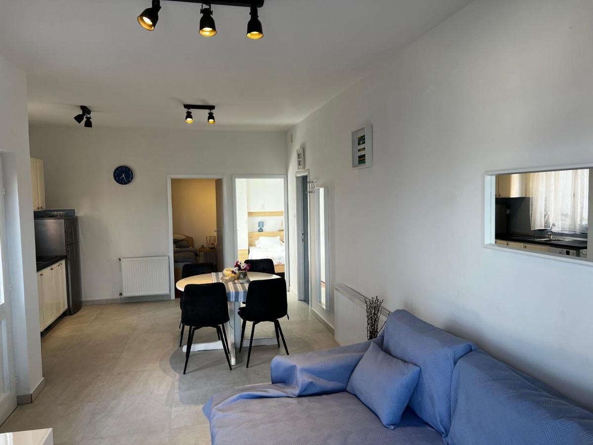 Living area - House Klarin, Jezera