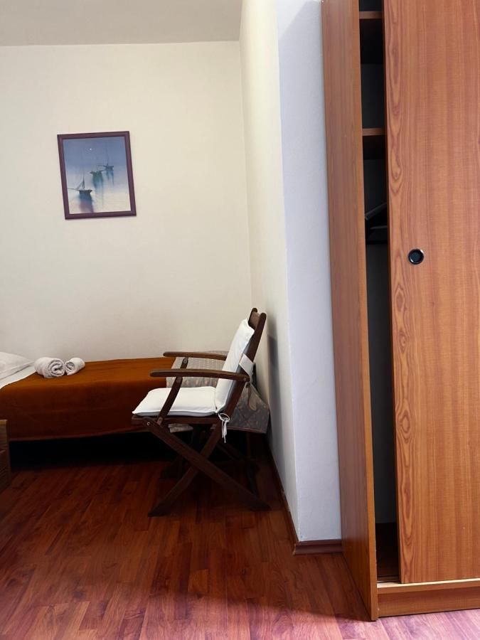 Interior - House Klarin, Jezera